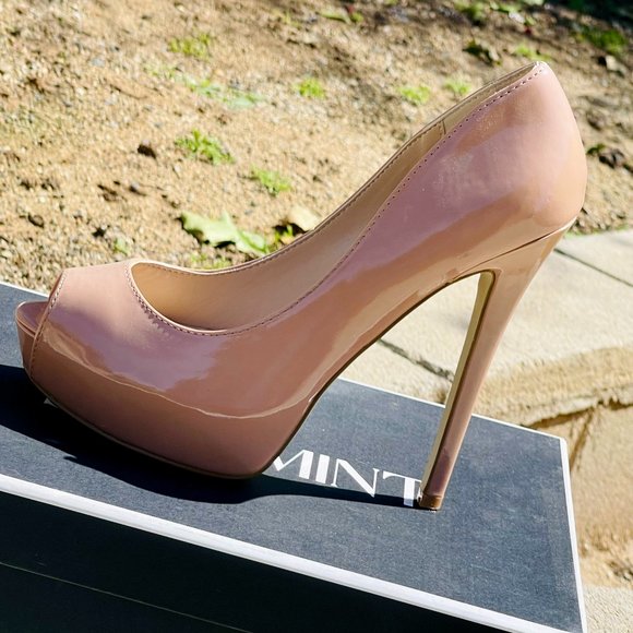 JUST FAB Blush Pink Pumps in Sz 8.5 - Picture 1 of 3